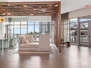 17301 NE Biscayne Blvd 908, North Miami Beach FL 33160