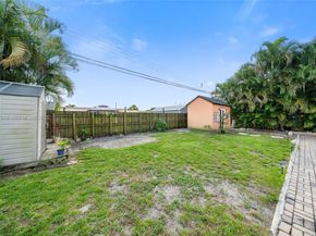 6960 Scott St, Hollywood FL 33024