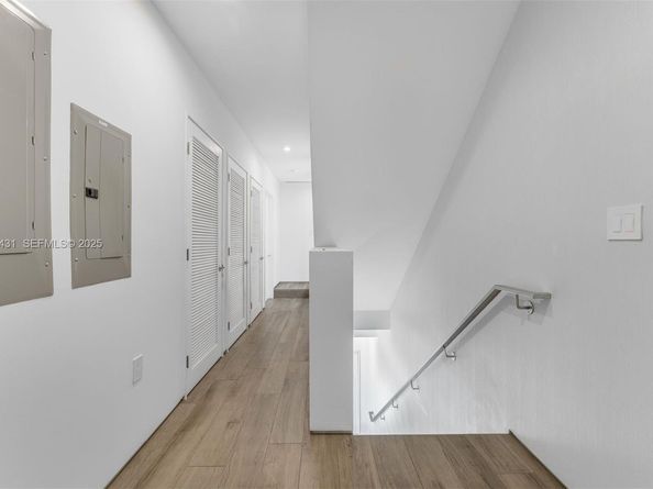 1525 Bay Rd 1525, Miami Beach FL 33139