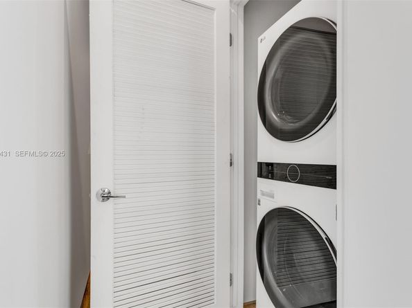 1525 Bay Rd 1525, Miami Beach FL 33139