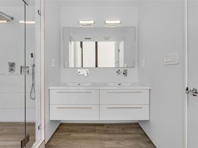 1525 Bay Rd 1525, Miami Beach FL 33139