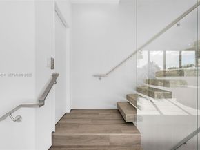 1525 Bay Rd 1525, Miami Beach FL 33139