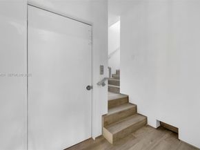 1525 Bay Rd 1525, Miami Beach FL 33139