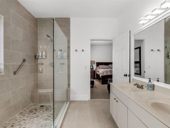 13000 SW 136th Ter, Miami FL 33186