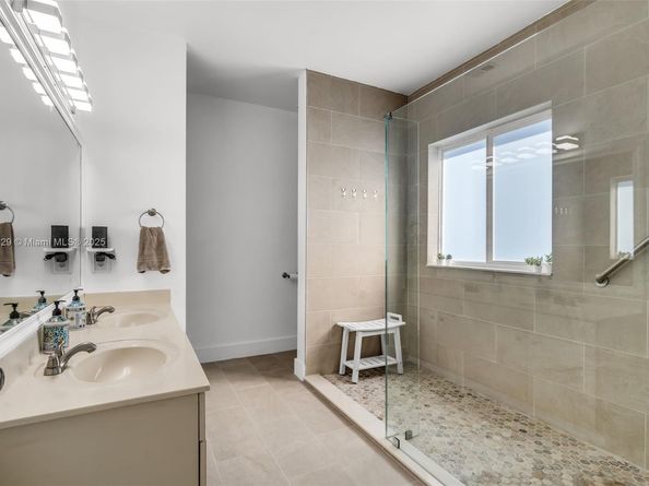 13000 SW 136th Ter, Miami FL 33186