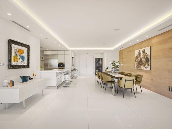 3535 Hiawatha Ave 305, Coconut Grove FL 33133