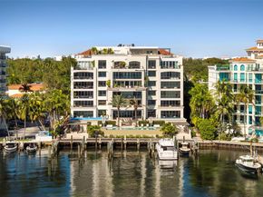 3535 Hiawatha Ave 305, Coconut Grove FL 33133