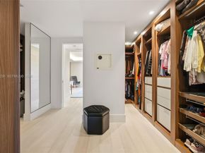 3535 Hiawatha Ave 305, Coconut Grove FL 33133