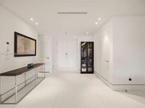 3535 Hiawatha Ave 305, Coconut Grove FL 33133