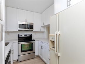 1700 NW N River Dr 708, Miami FL 33125