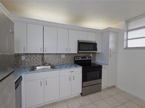 2903 N Miami Beach Blvd 806, North Miami Beach FL 33160