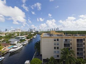 2903 N Miami Beach Blvd 806, North Miami Beach FL 33160