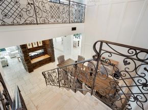1556 71st St, Miami Beach FL 33141