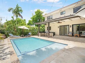 1556 71st St, Miami Beach FL 33141