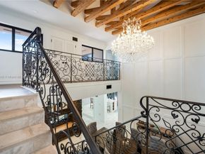 1556 71st St, Miami Beach FL 33141