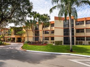 16475 Golf Club Rd 307, Weston FL 33326