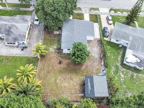 1617 NW 15th St, Fort Lauderdale FL 33311