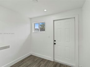 5658 SW 1st St, Miami FL 33134