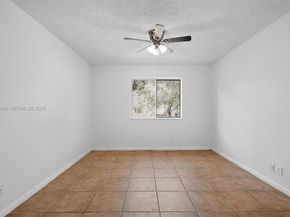 13856 SW 93rd Ln 13856, Miami FL 33186