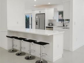 15309 SW 183rd Ter, Miami FL 33187