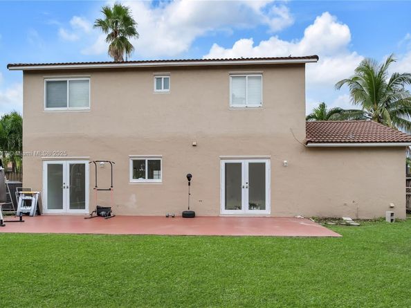 15309 SW 183rd Ter, Miami FL 33187