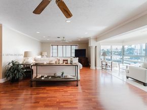 3090 NE 48th St 7, Fort Lauderdale FL 33308