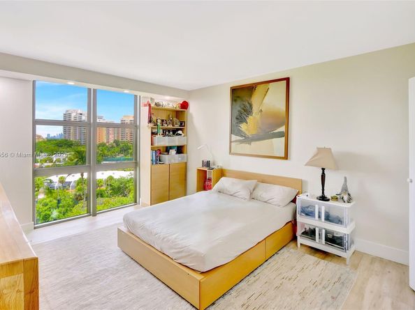 1121 Crandon Blvd E708, Key Biscayne FL 33149