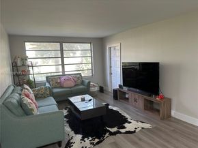 7500 NW 17th St 102, Plantation FL 33313