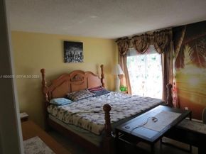 12027 S Greenway Cir 206, Royal Palm Beach FL 33411