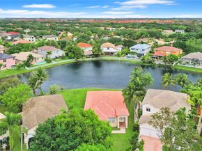 12795 SW 22nd St, Miramar FL 33027