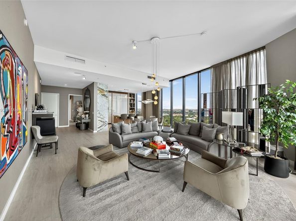 2821 S Bayshore Dr LPHD, Miami FL 33133