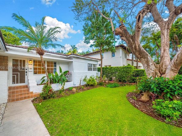 3755 Royal Palm Ave, Miami Beach FL 33140