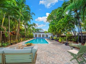 3755 Royal Palm Ave, Miami Beach FL 33140