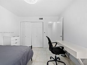 515 SW 3rd St 6, Miami FL 33130