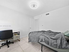 515 SW 3rd St 6, Miami FL 33130