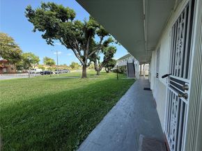 70 NE 202nd Ter T7, Miami Gardens FL 33179