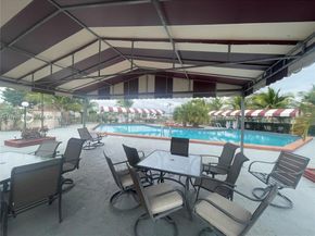 70 NE 202nd Ter T7, Miami Gardens FL 33179