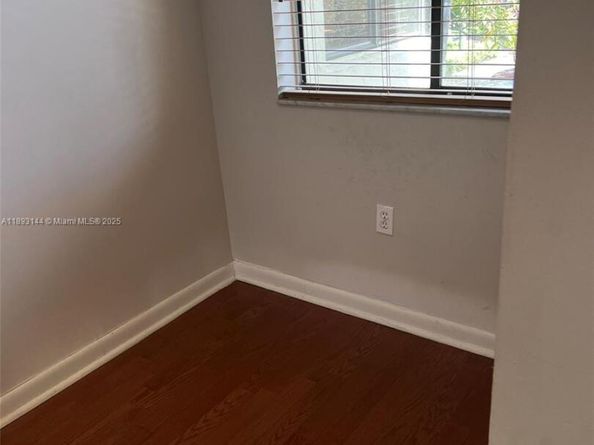 Undisclosed Address #A11893144, Miami FL 33186