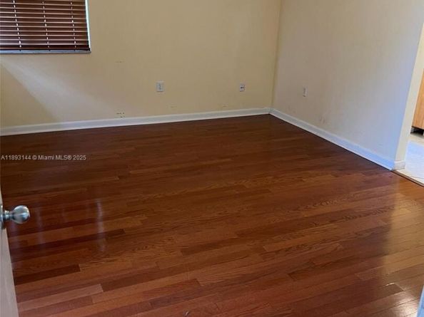 Undisclosed Address #A11893144, Miami FL 33186
