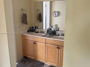 Undisclosed Address #A11893144, Miami FL 33186