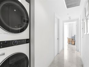 495 Brickell Ave 1001, Miami FL 33131