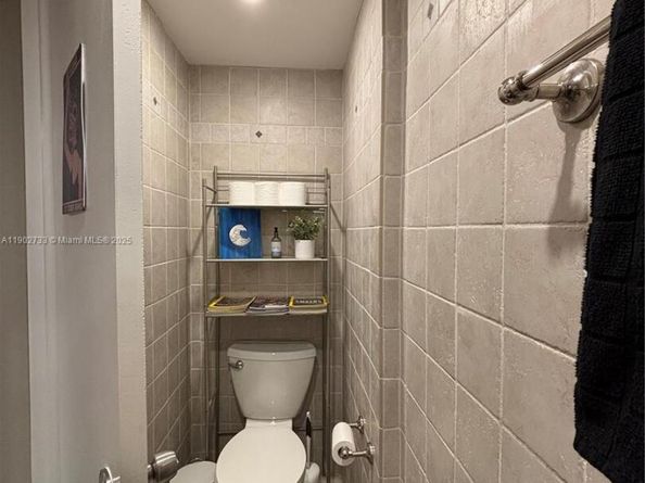 3650 Inverrary Dr 3YG, Lauderhill FL 33319