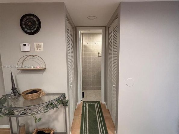 3650 Inverrary Dr 3YG, Lauderhill FL 33319