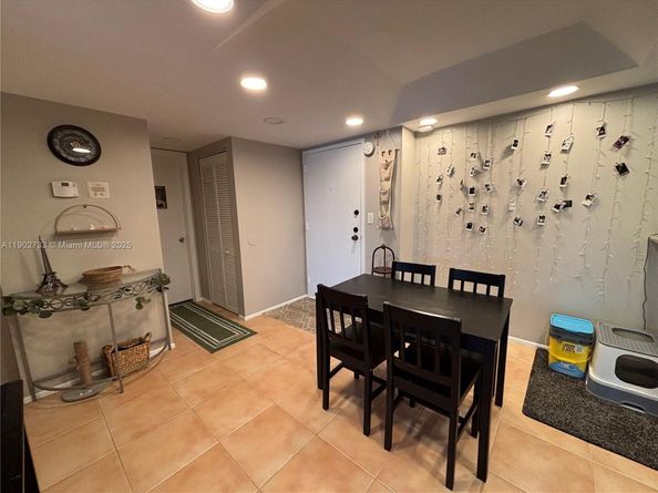 3650 Inverrary Dr 3YG, Lauderhill FL 33319