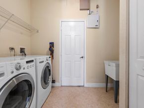 19165 N Gardenia Ave, Weston FL 33332