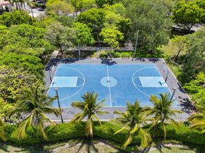 19165 N Gardenia Ave, Weston FL 33332