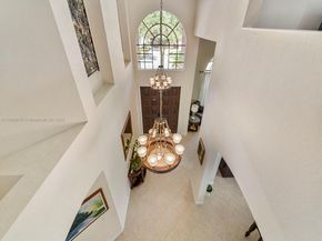 19165 N Gardenia Ave, Weston FL 33332