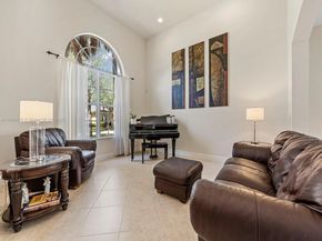 19165 N Gardenia Ave, Weston FL 33332