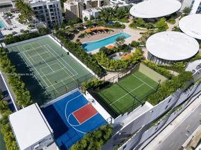 700 NE 24TH St 706, Miami FL 33137