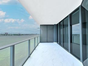 700 NE 24TH St 706, Miami FL 33137